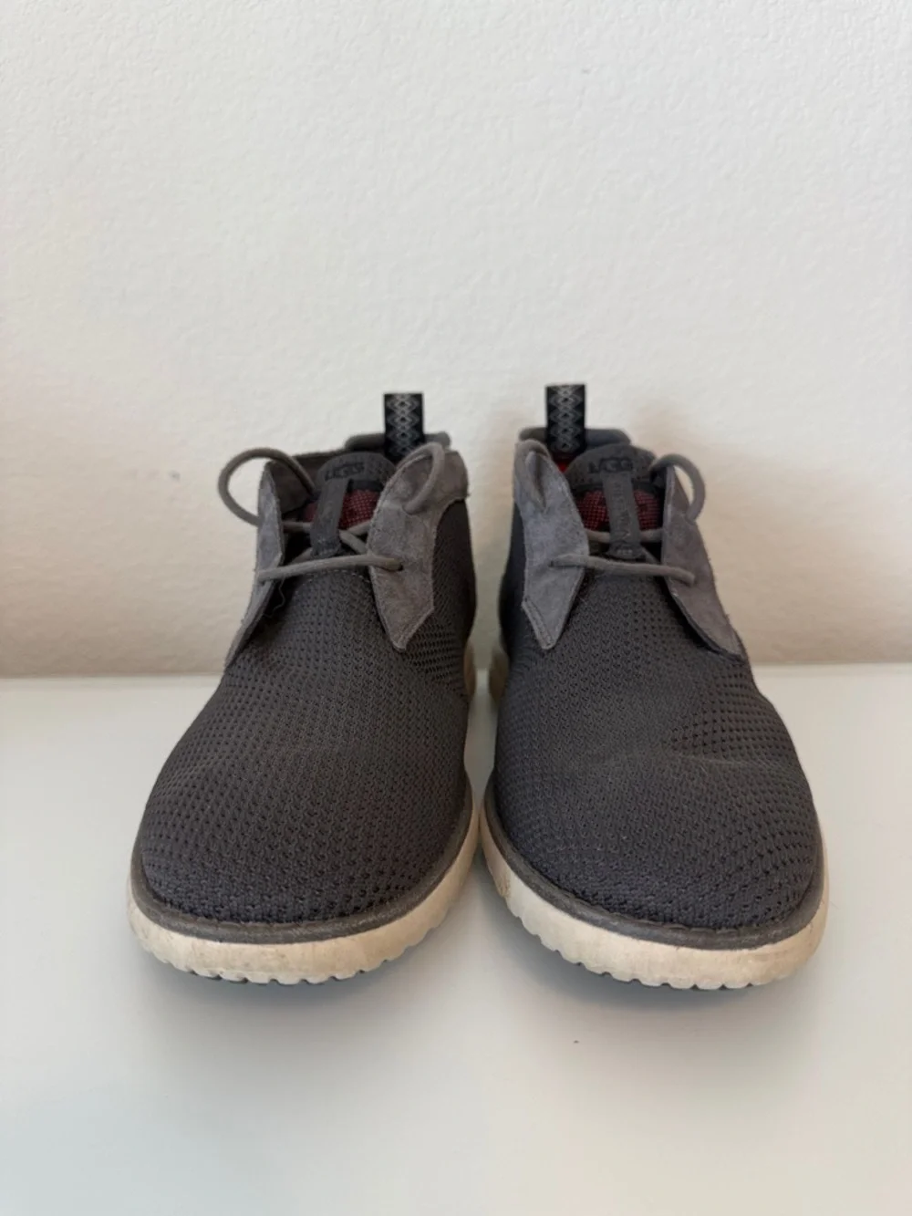 UGG Men's Gray Union Chukka HyperWeave Mesh Boots with White Sole Size 10.5